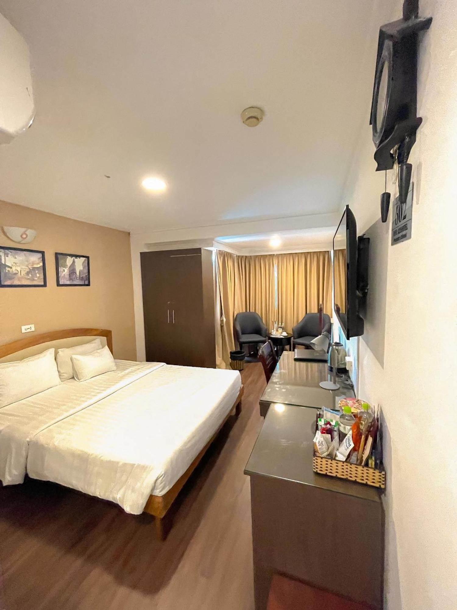 הו צ'י מין סיטי A25 Hotel - 251 Hai Ba Trung Hcm מראה חיצוני תמונה