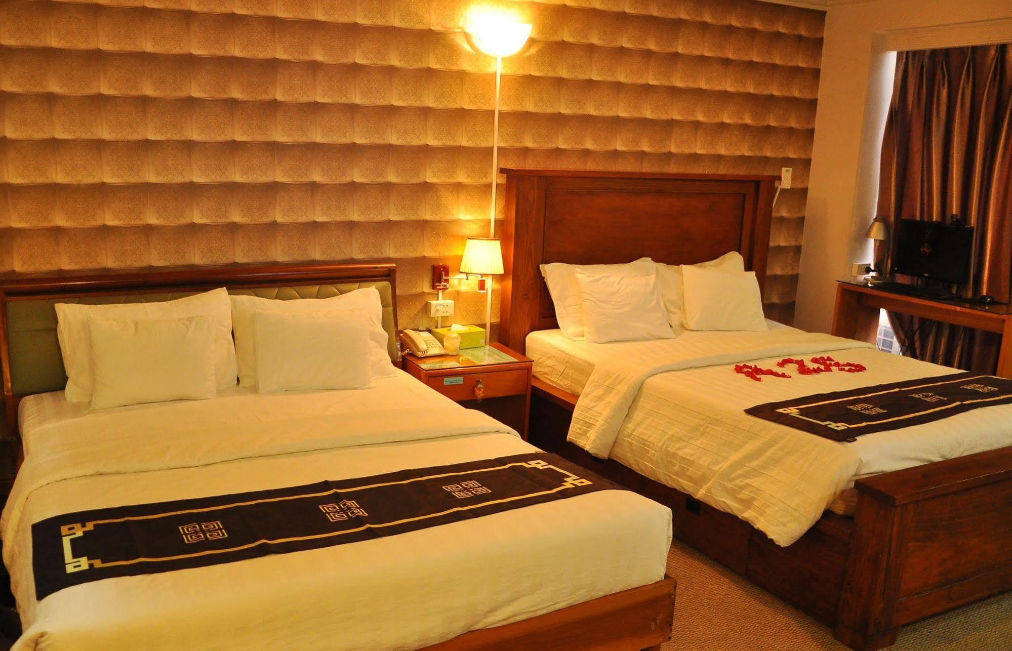 הו צ'י מין סיטי A25 Hotel - 251 Hai Ba Trung Hcm מראה חיצוני תמונה